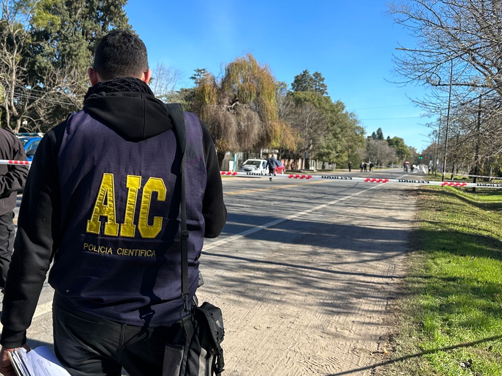 Manejaba por la Ruta 9 en Funes y le pegaron treinta tiros desde una moto: a dos años, aún no hay detenidos